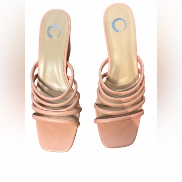 Journee salmon color strappy wrap sandal, new never worn, size‎ 8.5 - Picture 1 of 3